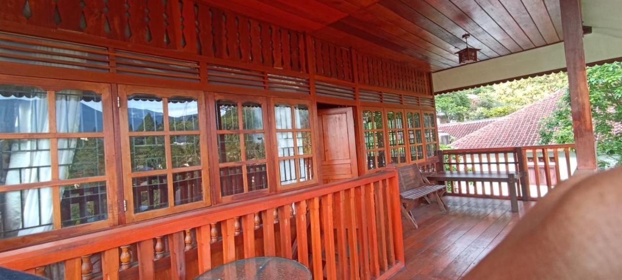 Villa Hanna 1 Cisarua Luaran gambar